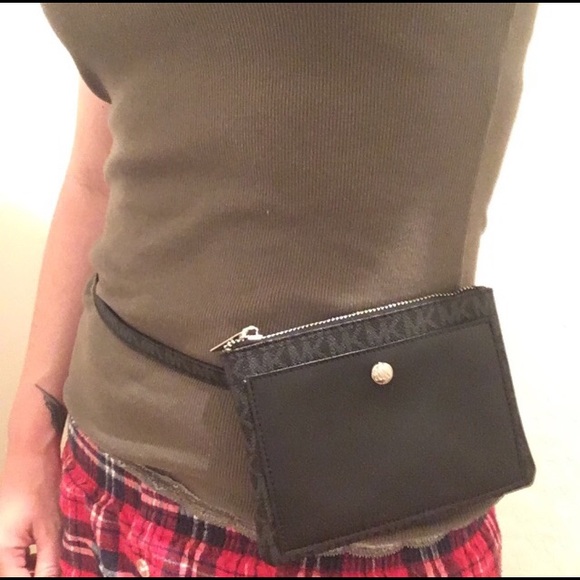 MICHAEL Michael Kors Handbags - Michael Kors Monogram Belt Bag 💙